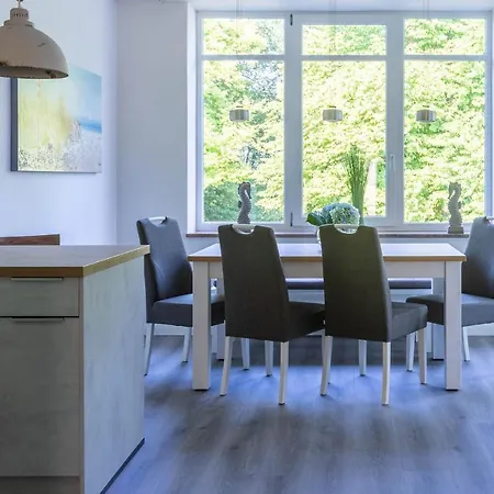 Sv Uns Huesung &quotweisse Woge 9&quot Boltenhagen (Ostseebad)